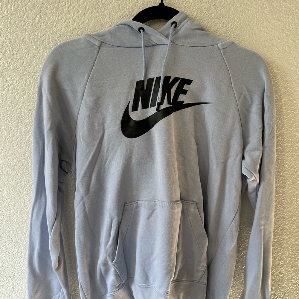 Nike Men's Light Gray Hoodie